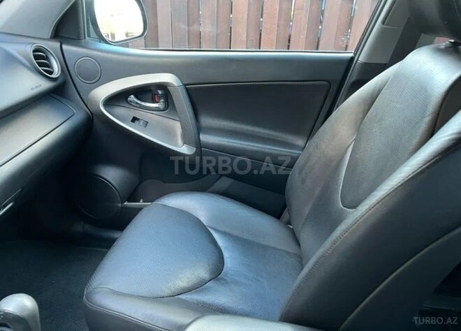 Toyota RAV4 2010, 124,000 km - 2.0 l - Bakı