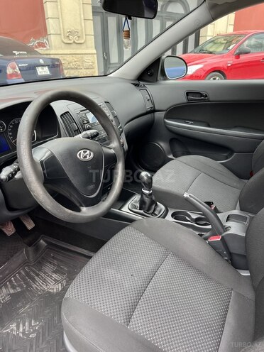 Hyundai i30 2010, 209,000 km - 1.4 l - Bakı