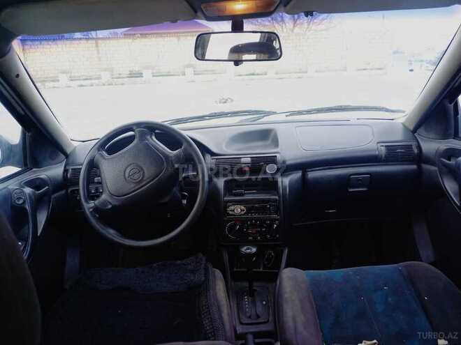 Opel Astra 1995, 214,000 km - 1.6 l - Xırdalan