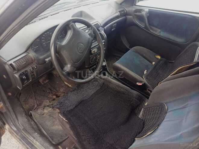 Opel Astra 1995, 214,000 km - 1.6 l - Xırdalan