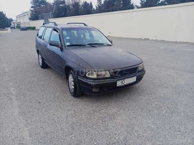 Opel Astra 1995, 214,000 km - 1.6 l - Xırdalan