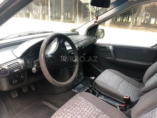 Mercedes Vaneo 2002, 178,000 km - 1.6 l - Sumqayıt