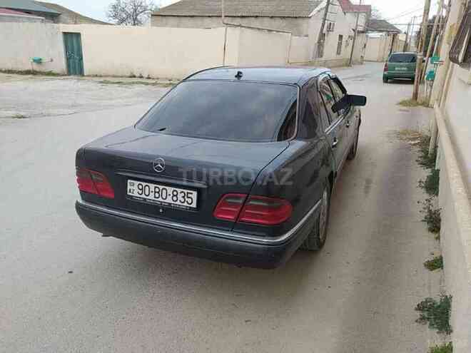 Mercedes E 230 1996, 325,555 km - 2.3 л - Bakı