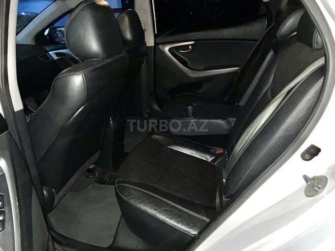 Hyundai Elantra 2013, 178,000 km - 1.8 l - Bakı