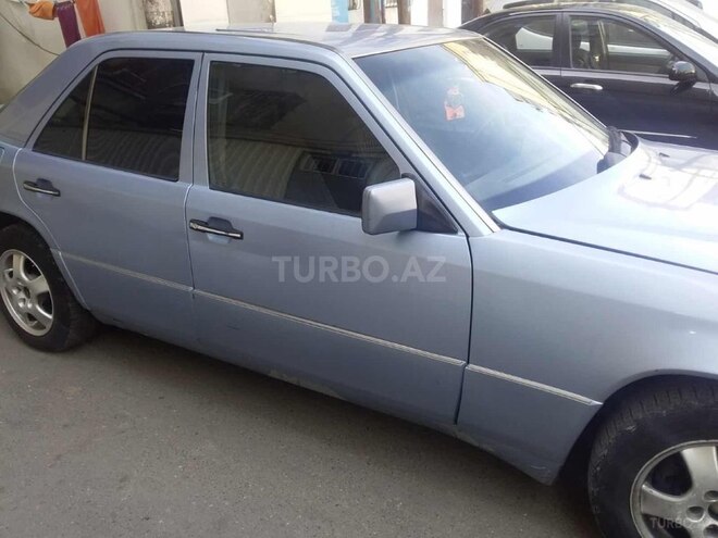 Mercedes E 230 1991, 340,000 km - 2.3 l - Bakı
