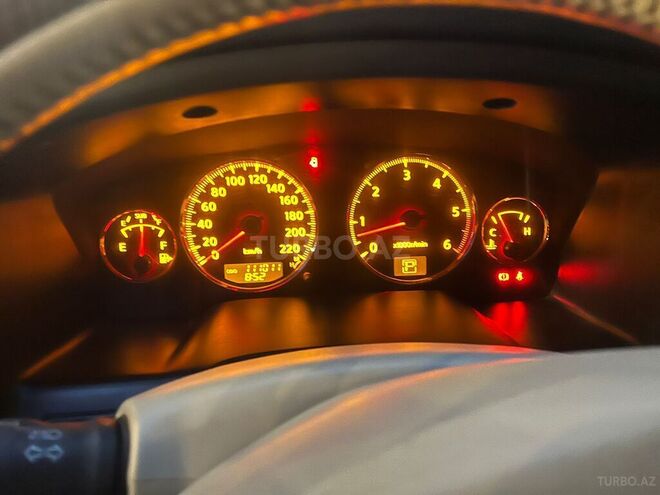 Nissan Patrol 2006, 111,011 km - 4.8 l - Bakı