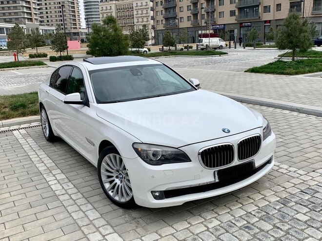 BMW 750 2010, 87,500 km - 4.4 l - Bakı