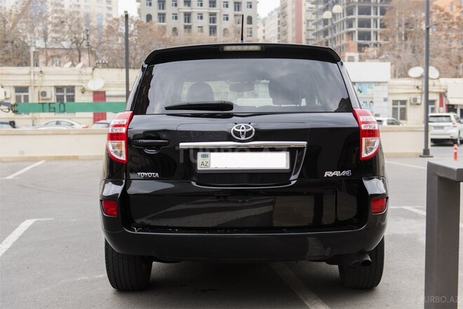 Toyota RAV4 2012, 135,000 km - 2.0 л - Bakı