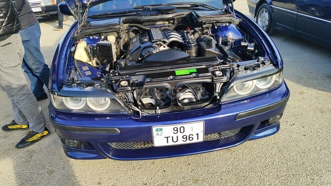 BMW 528 1997, 350,000 km - 2.8 л - Bakı