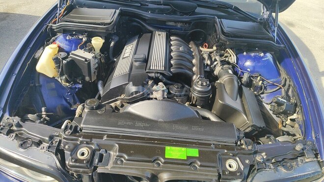 BMW 528 1997, 350,000 km - 2.8 л - Bakı