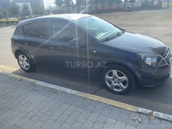 Opel Astra 2006, 211,000 km - 1.3 л - Ağstafa