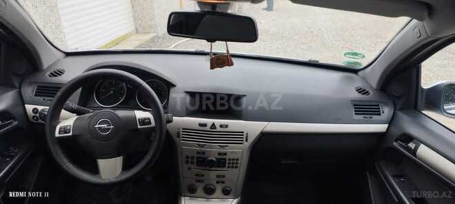 Opel Astra 2008, 246,000 km - 1.7 л - Bakı