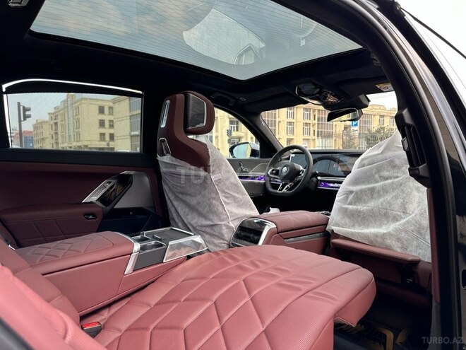 BMW 740 2023, 0 km - 3.0 л - Bakı
