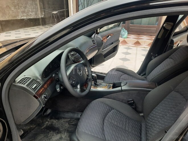 Mercedes E 220 2006, 368,000 km - 2.2 л - Lənkəran