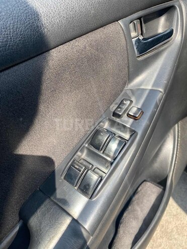 Toyota Corolla 2005, 290,000 km - 1.6 l - Bakı