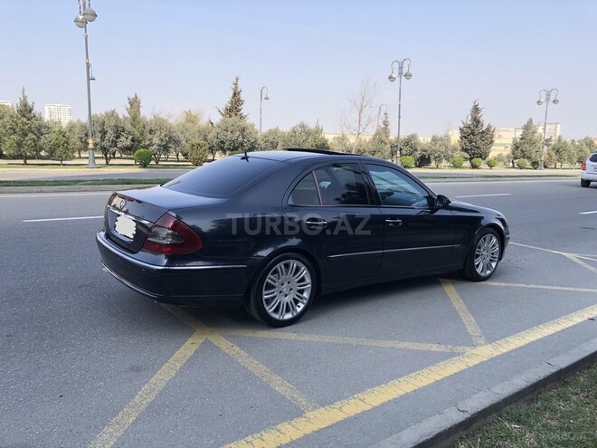 Mercedes E 270 2002, 241,000 km - 2.7 l - Bakı