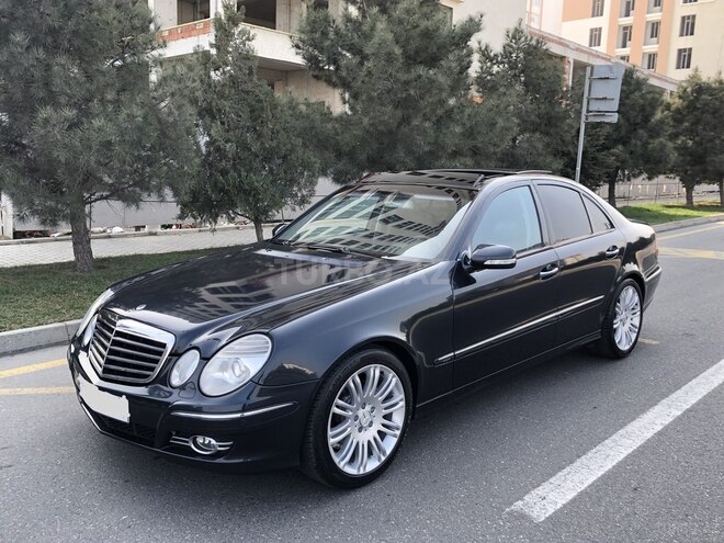 Mercedes E 270 2002, 241,000 km - 2.7 l - Bakı