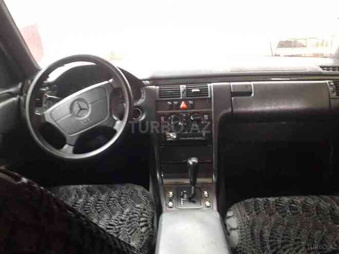Mercedes E 240 1998, 458,121 km - 2.4 l - Şəmkir