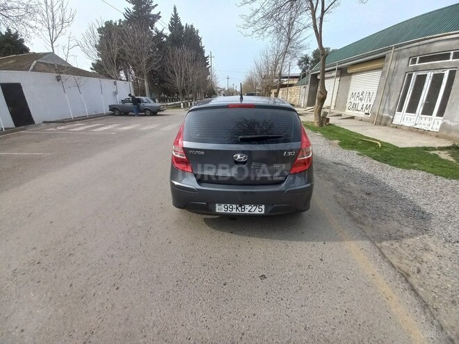 Hyundai i30 2010, 213,000 km - 1.6 l - Biləsuvar