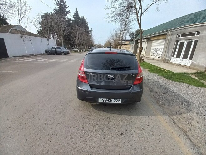Hyundai i30 2010, 213,000 km - 1.6 l - Biləsuvar