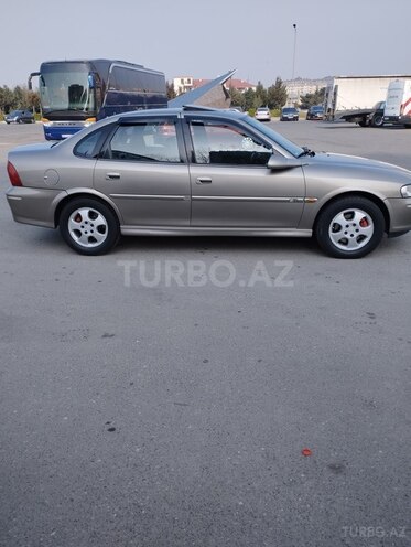 Opel Vectra 1999, 253,252 km - 1.8 л - Bakı
