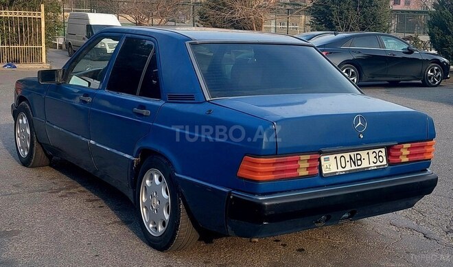 Mercedes 190 1990, 245,000 km - 2.5 л - Bakı