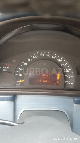 Mercedes C 200 2000, 218,221 km - 2.0 l - Biləsuvar