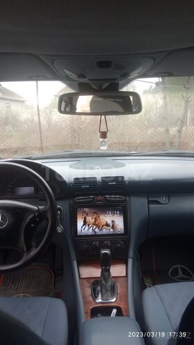 Mercedes C 200 2000, 218,221 km - 2.0 l - Biləsuvar