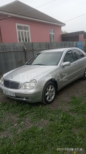 Mercedes C 200 2000, 218,221 km - 2.0 l - Biləsuvar
