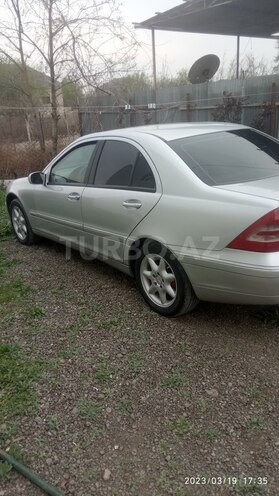 Mercedes C 200 2000, 218,221 km - 2.0 l - Biləsuvar