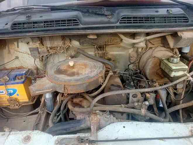 GAZ 3302-744 1998, 100,900 km - 2.3 l - Saatlı