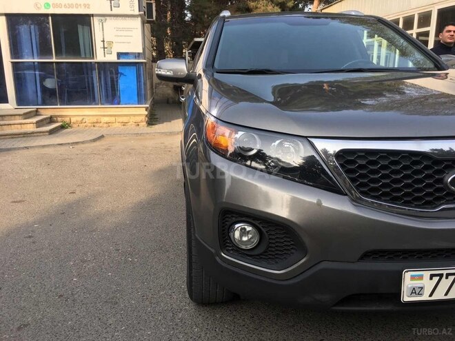 Kia Sorento 2011, 299,000 km - 2.0 л - Bakı