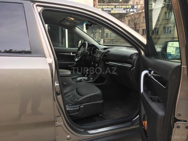 Kia Sorento 2011, 299,000 km - 2.0 л - Bakı