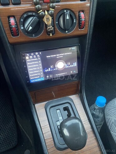 Mercedes E 220 1994, 389,000 km - 2.2 l - Bakı
