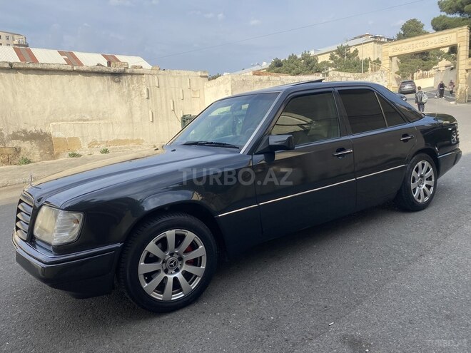 Mercedes E 220 1994, 389,000 km - 2.2 l - Bakı
