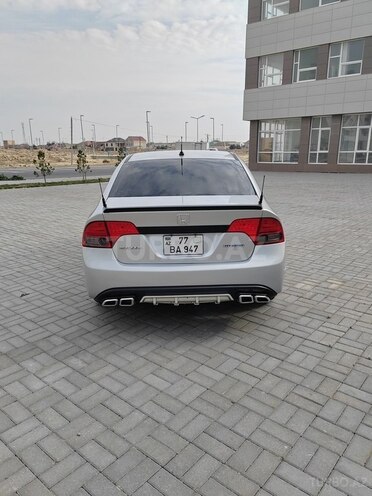 Honda Civic 2007, 415,000 km - 1.3 л - Bakı