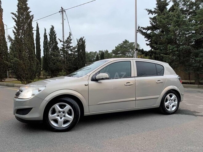 Opel Astra 2008, 178,000 km - 1.4 l - Bakı