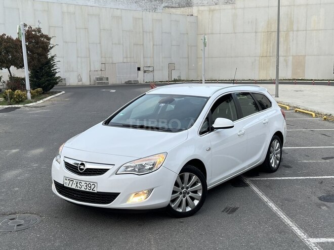 Opel Astra 2012, 234,852 km - 1.4 l - Bakı