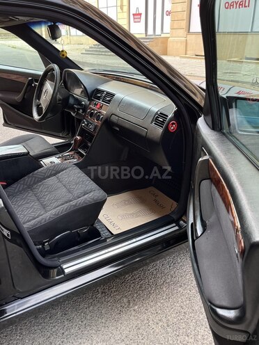 Mercedes C 200 1999, 267,000 km - 2.0 л - Sumqayıt