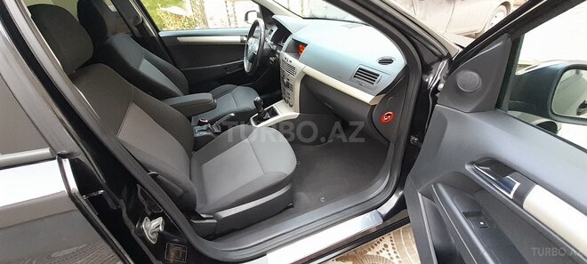 Opel Astra 2008, 189,000 km - 1.3 l - Bakı
