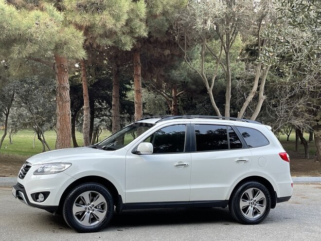 Hyundai Santa Fe 2011, 186,200 km - 2.4 l - Bakı
