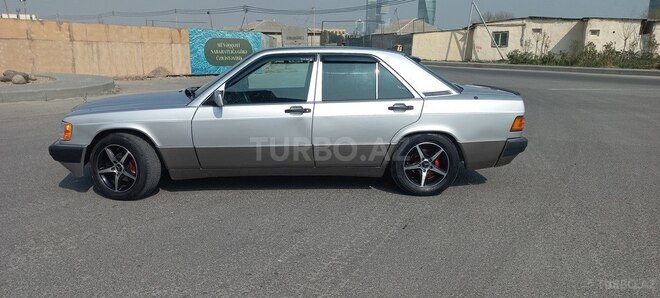 Mercedes 190 1991, 250,000 km - 2.3 л - Bakı
