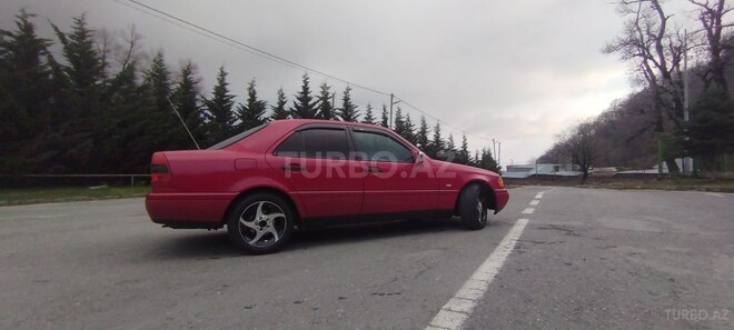 Mercedes C 200 1997, 405,770 km - 2.0 l - Oğuz