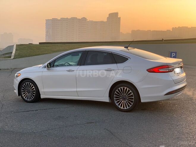 Ford Fusion 2017, 130,000 km - 1.5 l - Bakı