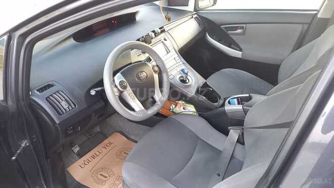 Toyota Prius 2012, 318,000 km - 1.8 l - Bakı