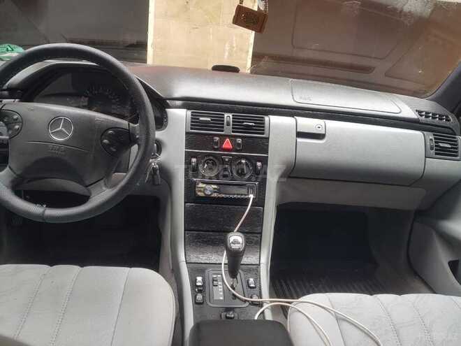 Mercedes E 230 1996, 465,000 km - 2.3 l - Mingəçevir