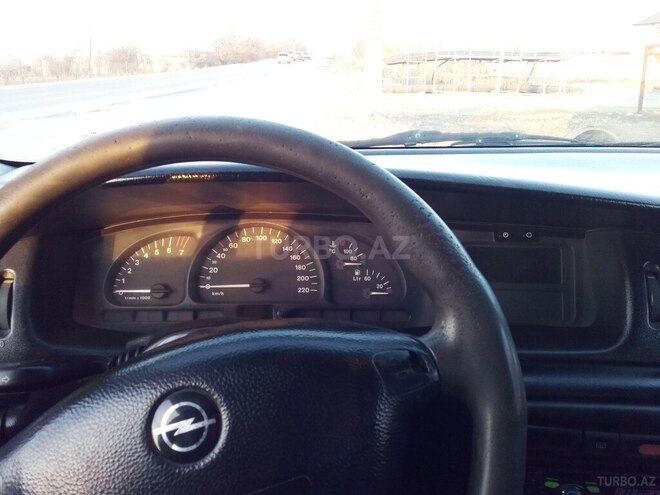Opel Vectra 1996, 543,935 km - 2.0 л - Şəmkir