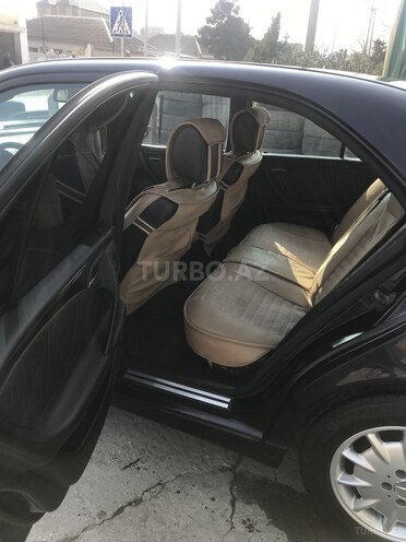 Mercedes E 220 2000, 265,807 km - 2.2 l - Bakı