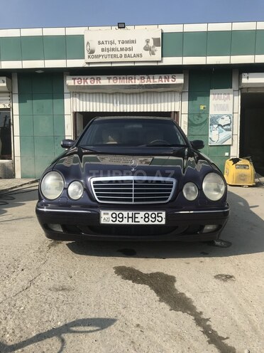 Mercedes E 220 2000, 265,807 km - 2.2 l - Bakı