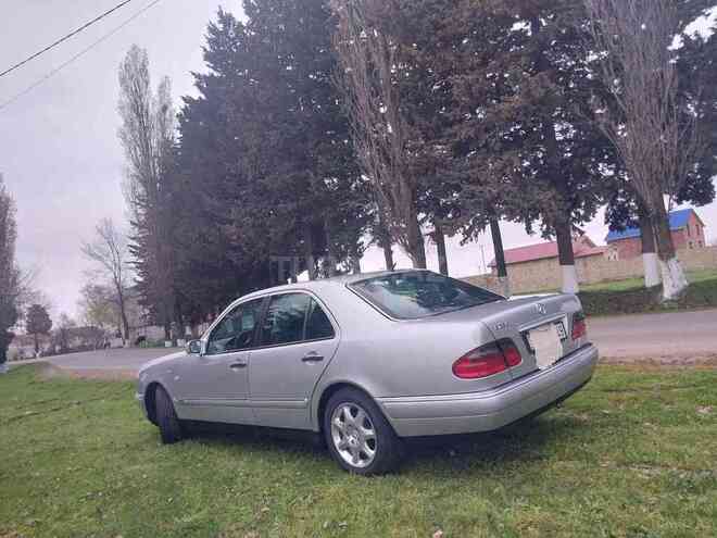 Mercedes E 230 1996, 258,044 km - 2.3 л - Lənkəran